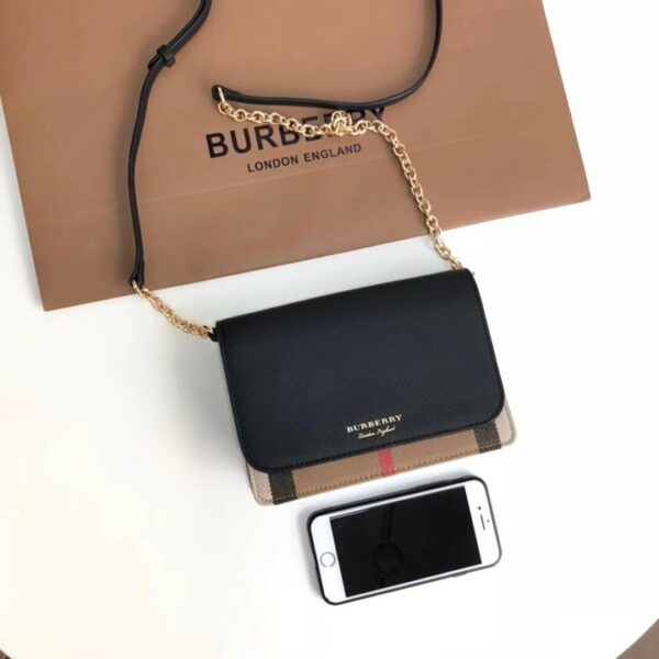 Burberry バーバリー  レディースバッグ  SIZE:19x13.5x4.5cm