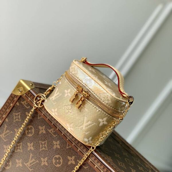 Louis Vuitton ルイヴィトン レディースバッグ  SIZE:11x10x8cm