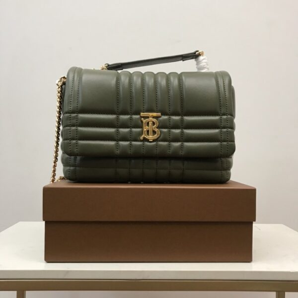 Burberry バーバリー  レディースバッグ  SIZE:26x18x10cm