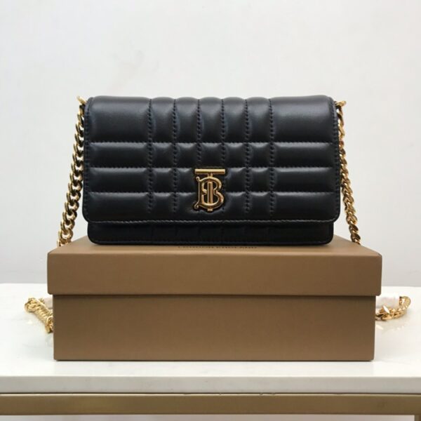 Burberry バーバリー  レディースバッグ  SIZE:20x12x5cm