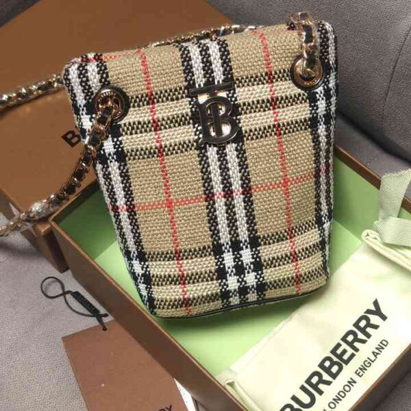 Burberry バーバリー  レディースバッグ  SIZE:20x19.5x9cm