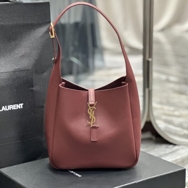 Prada プラダ レディースバッグ  SIZE:23x22x8cm