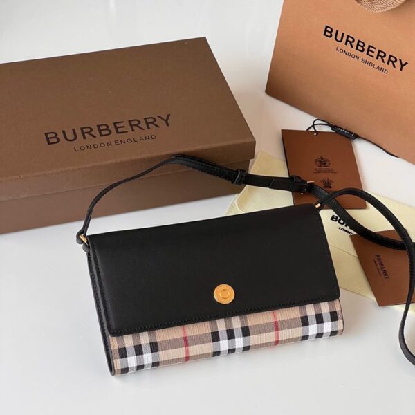 Burberry バーバリー  レディースバッグ  SIZE:20x12x3.5cm