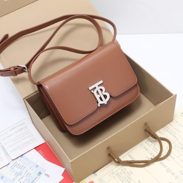 Burberry バーバリー  レディースバッグ  SIZE:21x16x6cm