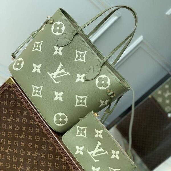 Louis Vuitton ルイヴィトン レディースバッグ  SIZE:31x28x14cm