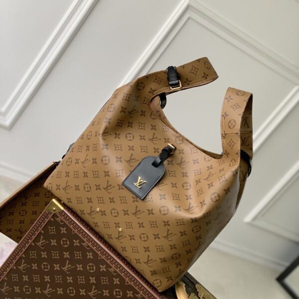 Louis Vuitton ルイヴィトン レディースバッグ  SIZE:34x34x13.5cm