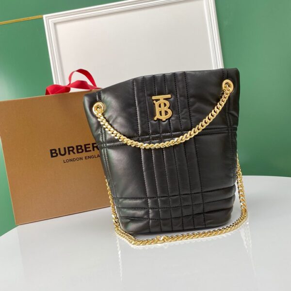 Burberry バーバリー  レディースバッグ  SIZE:30x27x12.5cm