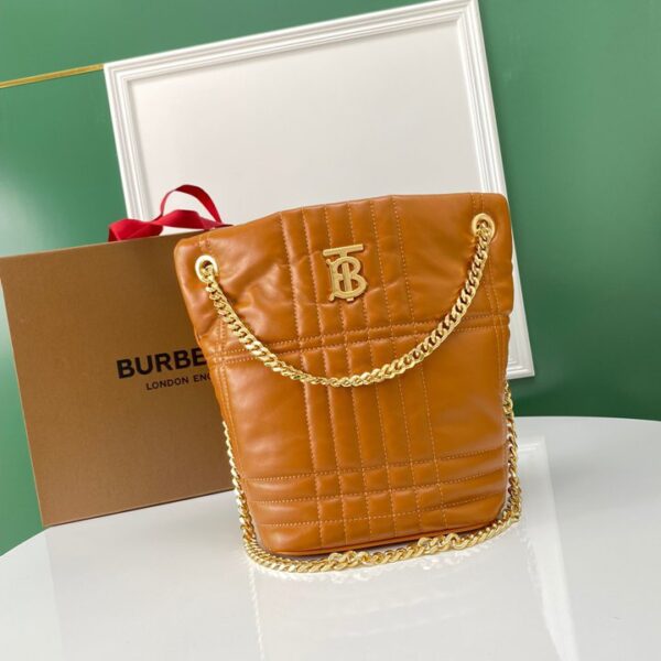 Burberry バーバリー  レディースバッグ  SIZE:30x27x12.5cm