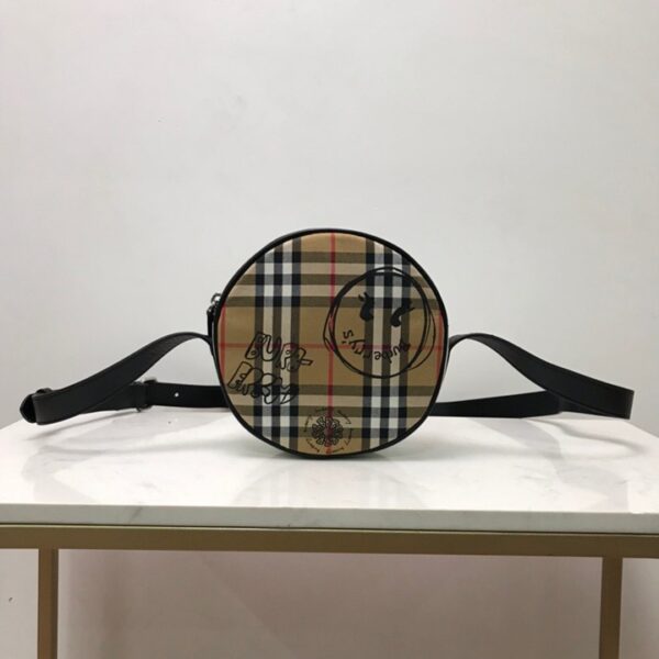 Burberry バーバリー  レディースバッグ  SIZE:18x18x6cm