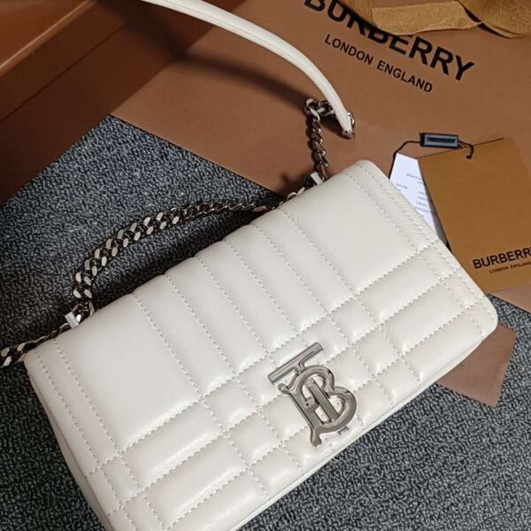Burberry バーバリー  レディースバッグ  SIZE:23x13x6cm