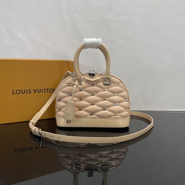 Louis Vuitton ルイヴィトン レディースバッグ  SIZE:23.5x17.5x11.5cm