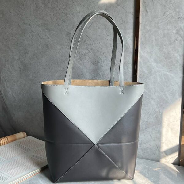 Loewe ロエベ レディースバッグ  SIZE:31.5x25.5x14.5cm