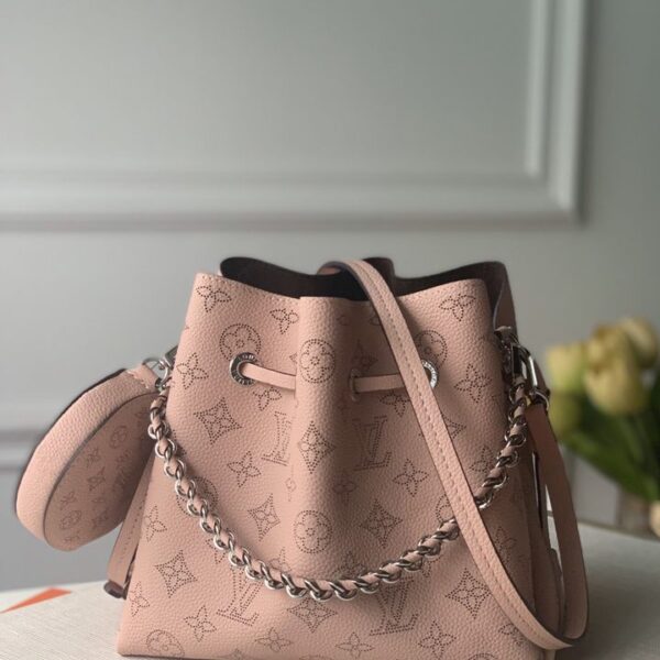 Louis Vuitton ルイヴィトン レディースバッグ  SIZE:22x19x14cm