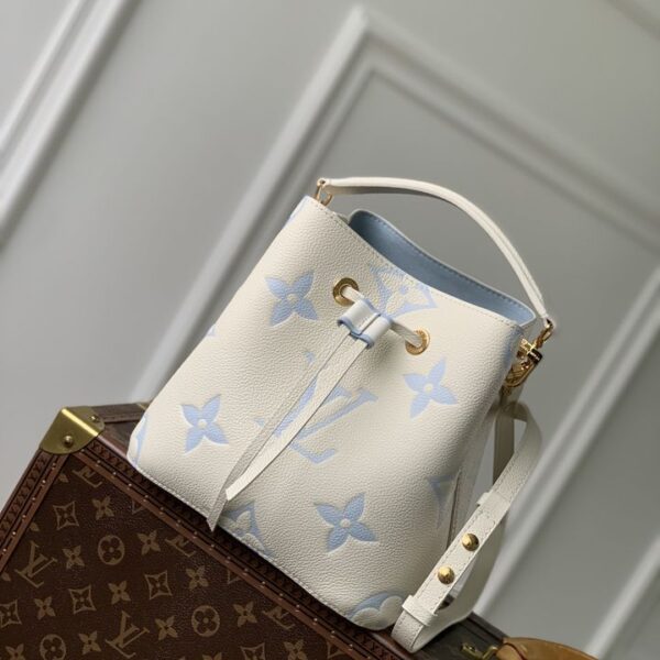 Louis Vuitton ルイヴィトン レディースバッグ  SIZE:20x20x13cm