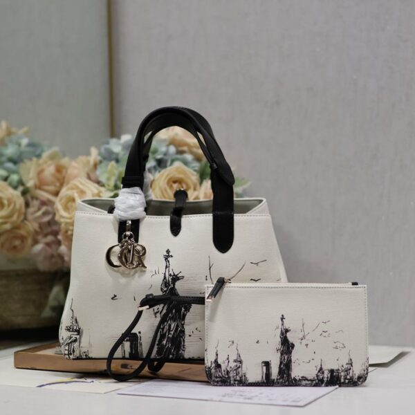 Dior ディオール レディースバッグ  SIZE:28.5x19x21.5cm
