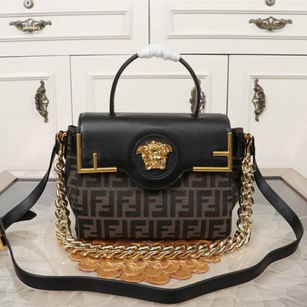 Fendi フェンディ レディースバッグ  SIZE:25x22x15cm