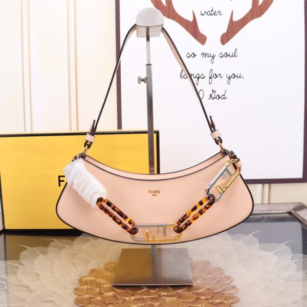 Fendi フェンディ レディースバッグ  SIZE:32x11x5cm