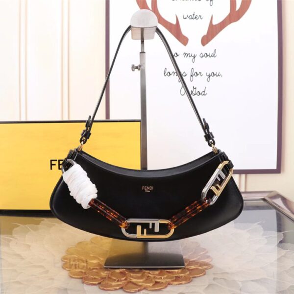 Fendi フェンディ レディースバッグ  SIZE:32x11x5cm