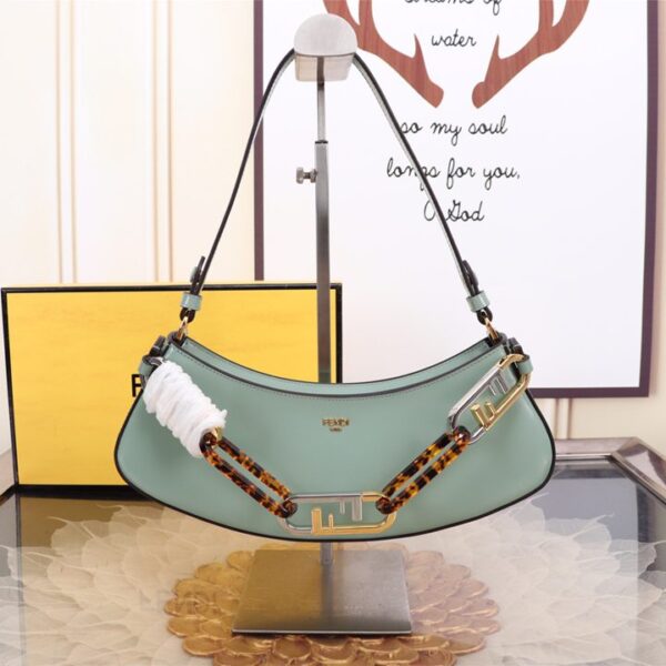 Fendi フェンディ レディースバッグ  SIZE:32x11x5cm