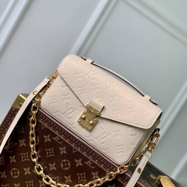 Louis Vuitton ルイヴィトン レディースバッグ  SIZE:21.5x13.5x6cm
