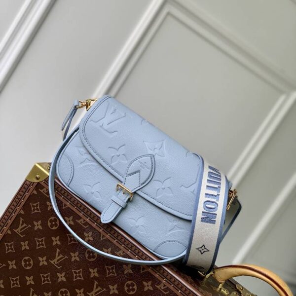 Louis Vuitton ルイヴィトン レディースバッグ  SIZE:24x15x9cm