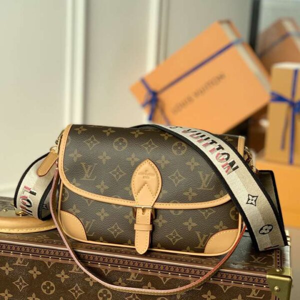 Louis Vuitton ルイヴィトン レディースバッグ  SIZE:25x15x9cm