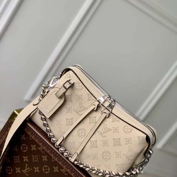 Louis Vuitton ルイヴィトン レディースバッグ  SIZE:29x18x13cm