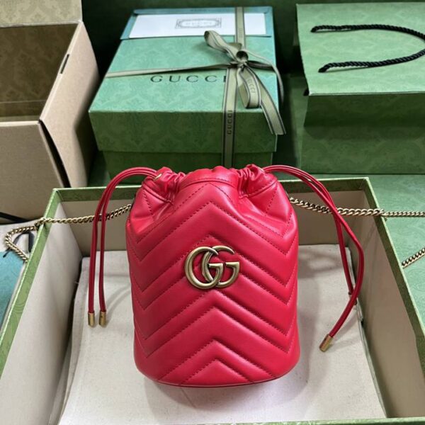 GUCCI グッチ レディースバッグ  SIZE:21.5x11x5cm