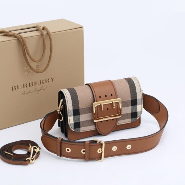 Burberry バーバリー  レディースバッグ  SIZE:19.5x12x5cm