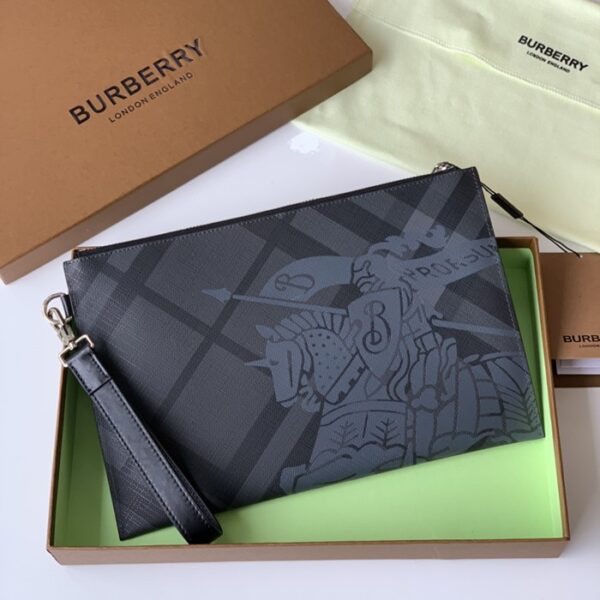 Burberryセカンドバッグ バーバリー セカンドバッグ QB258906
