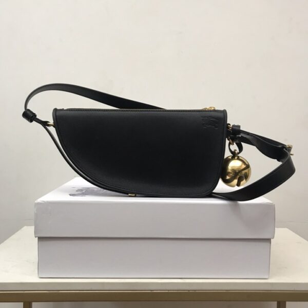 Burberry バーバリー  レディースバッグ  SIZE:26x13x5.5cm