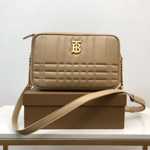 Burberry バーバリー  レディースバッグ  SIZE:24x6x15cm