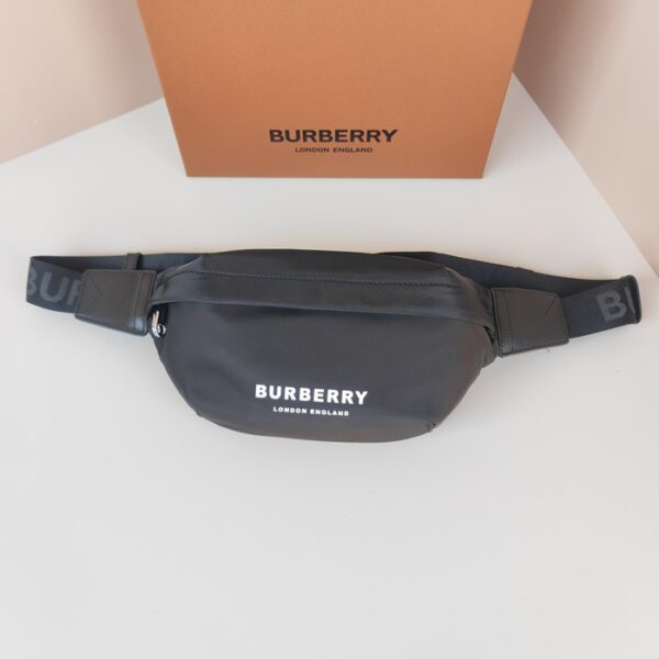 Burberry バーバリー ウエストバッグ NB259013