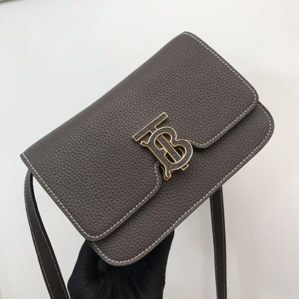 Burberry バーバリー  レディースバッグ  SIZE:21x16x6cm