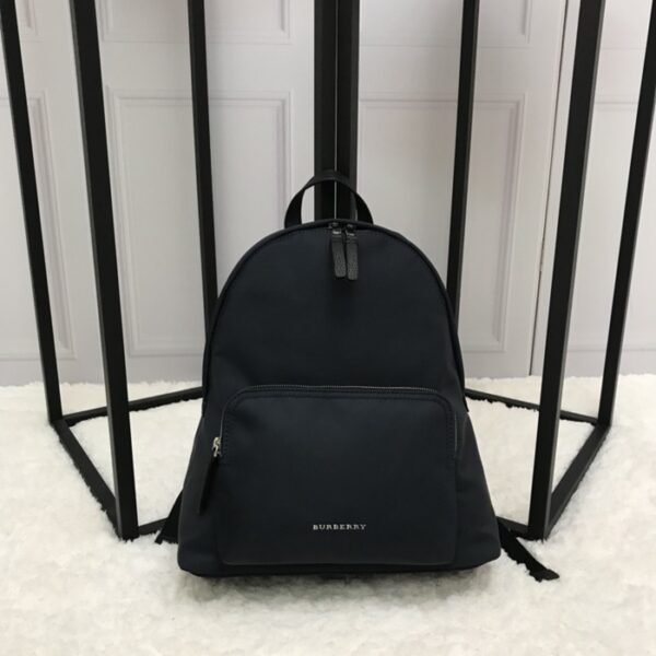 Burberry-バーバリー-人気バックパック-カジュアルバッグ-リュックサックパック SJB241586