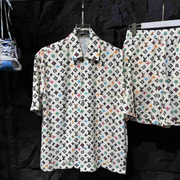夏 メンズTシャツ＆ショートパンツ上下セットアップ  TX261287