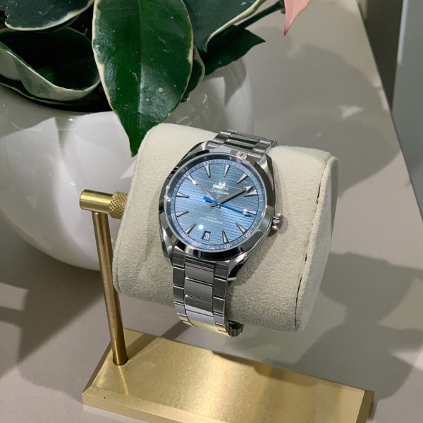 OMEGA オメガ シーマスター アクアテラ コーアクシャル マスタークロノメーター 220.10.41.21.03.002