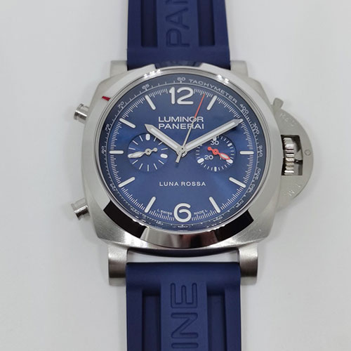 好評人気 OFFICINE PANERAIコピー PAM01303 ルミノール クロノルナ ロッサ