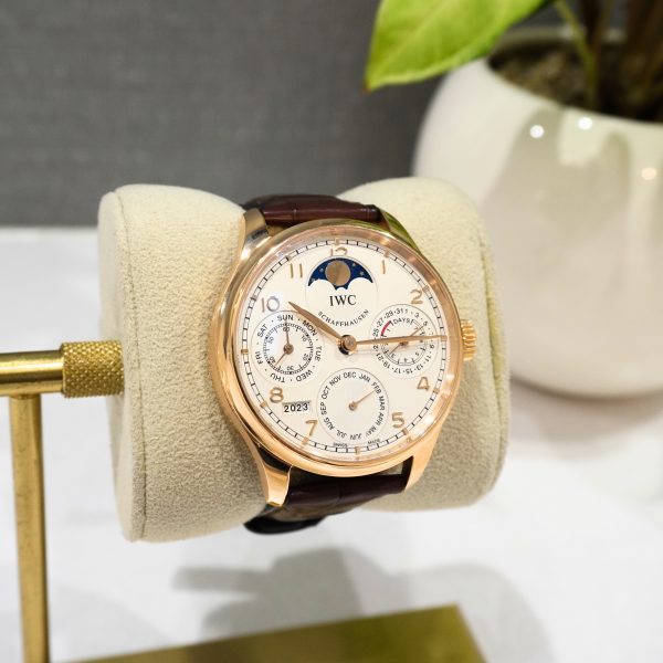 IWC インターナショナルウォッチカンパニー ポルトギーゼ パーペチュアルカレンダー IW502306