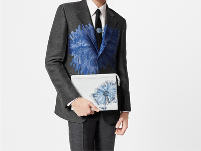 M21681-lv-x-yk-pochette-voyage-taurillon-monogram